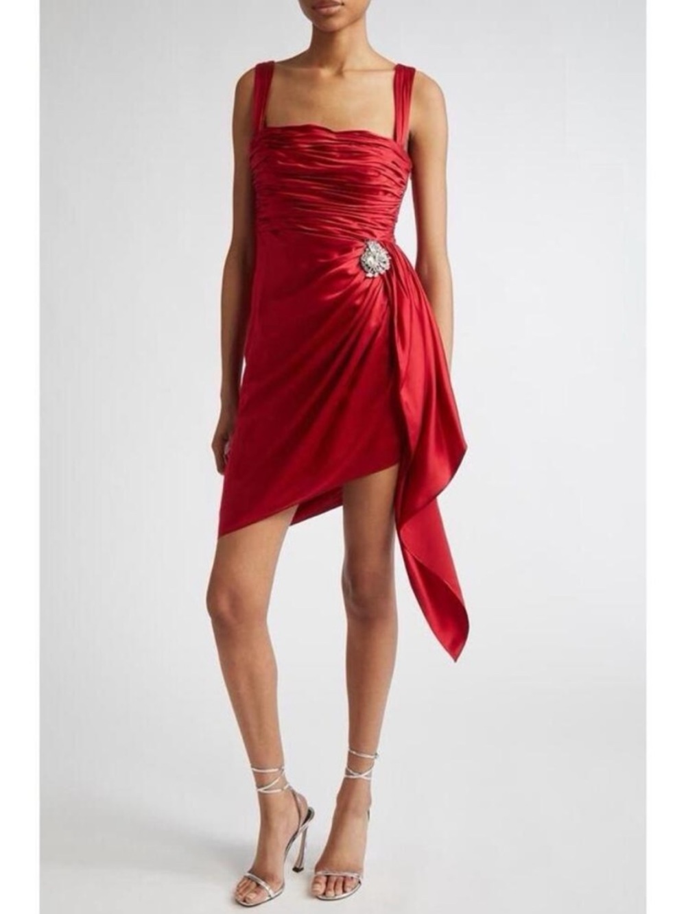 Cinq à Sept Tate Dress in Red Currant Satin Ruched Cocktail Size 8